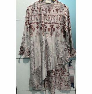 PL Wearing Klamby Cerana Tunik size M