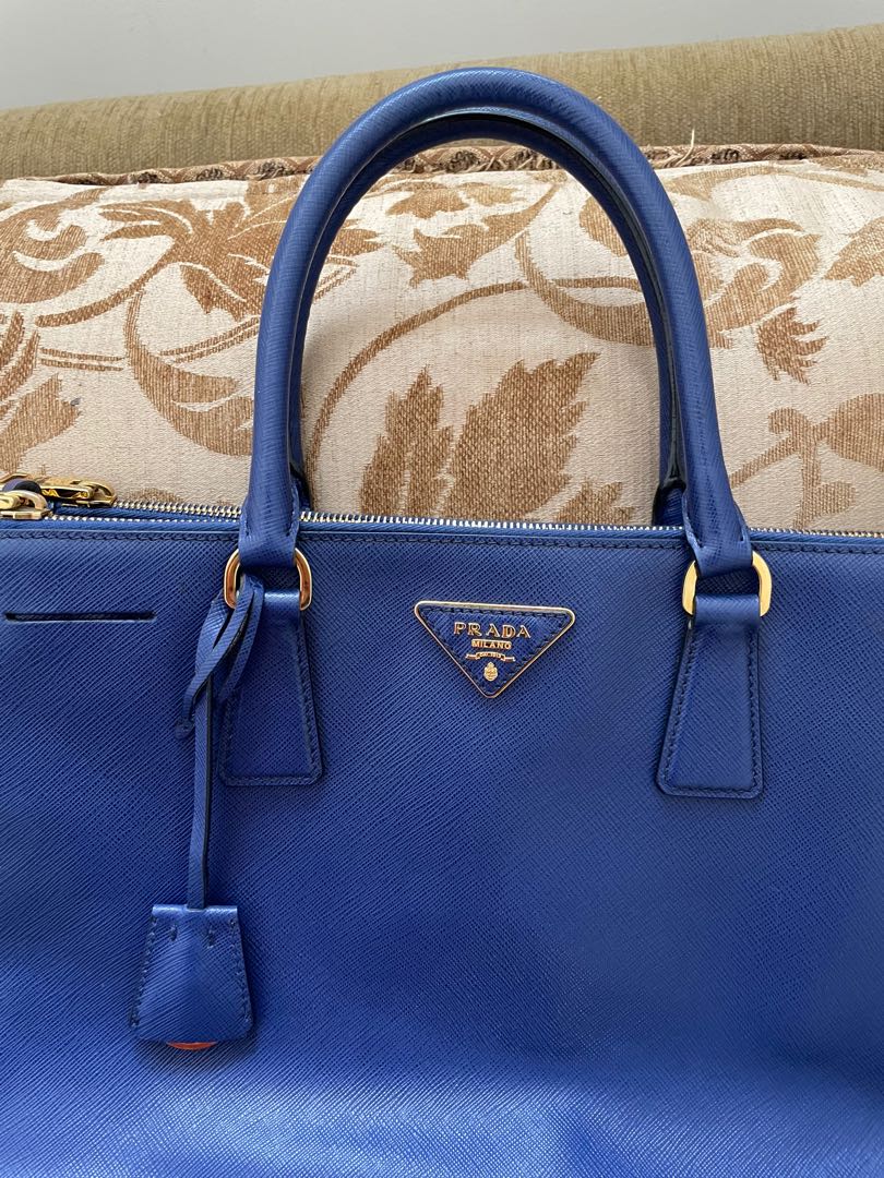 prada saffiano blue