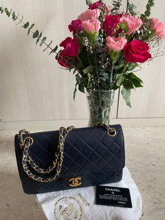 Rare Authentic Vintage Chanel Medium Flap Bag (Navy Blue)
