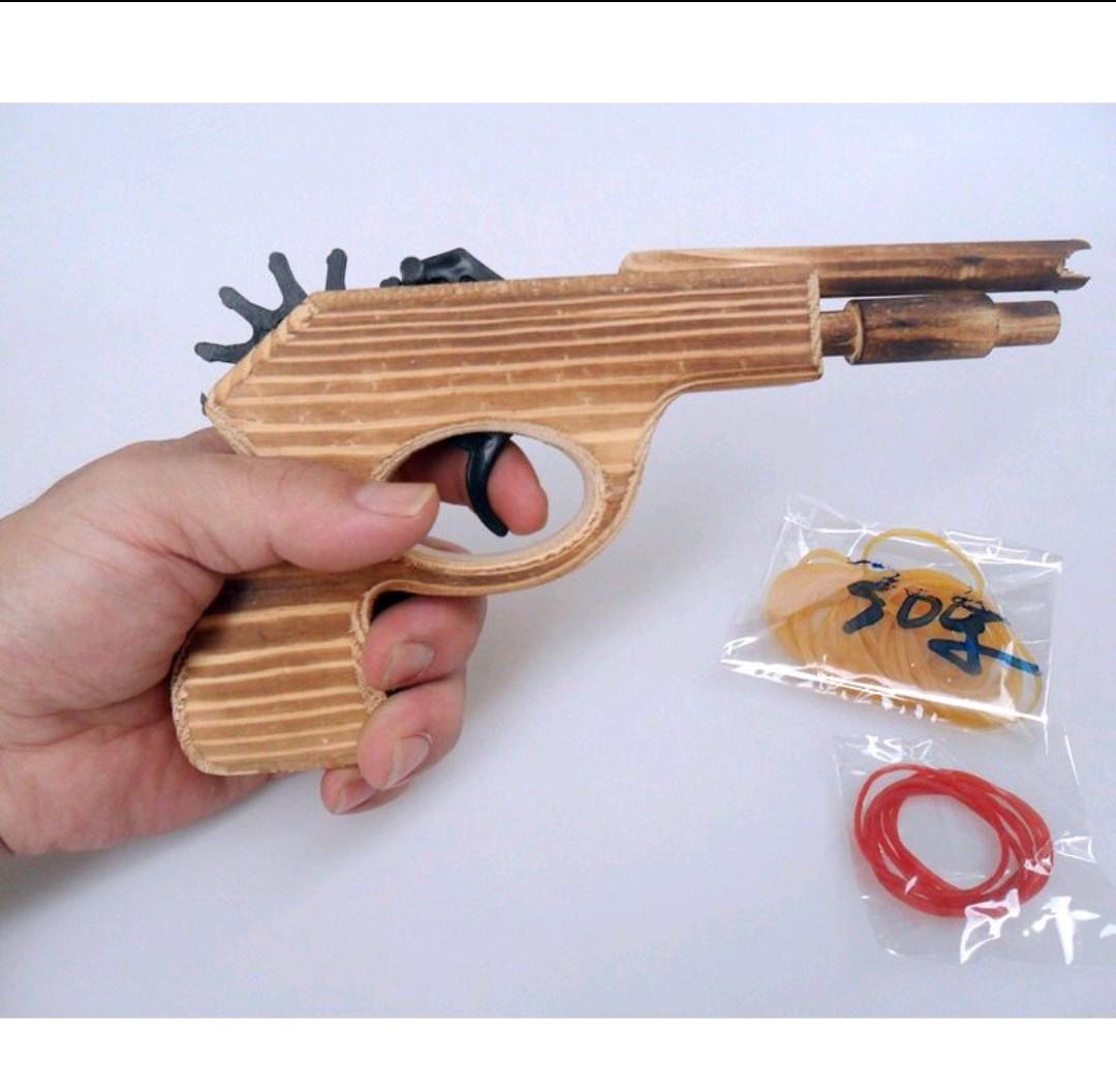 RUBBER BAND TOY GUN, Hobbies & Toys, Toys & Games on Carousell