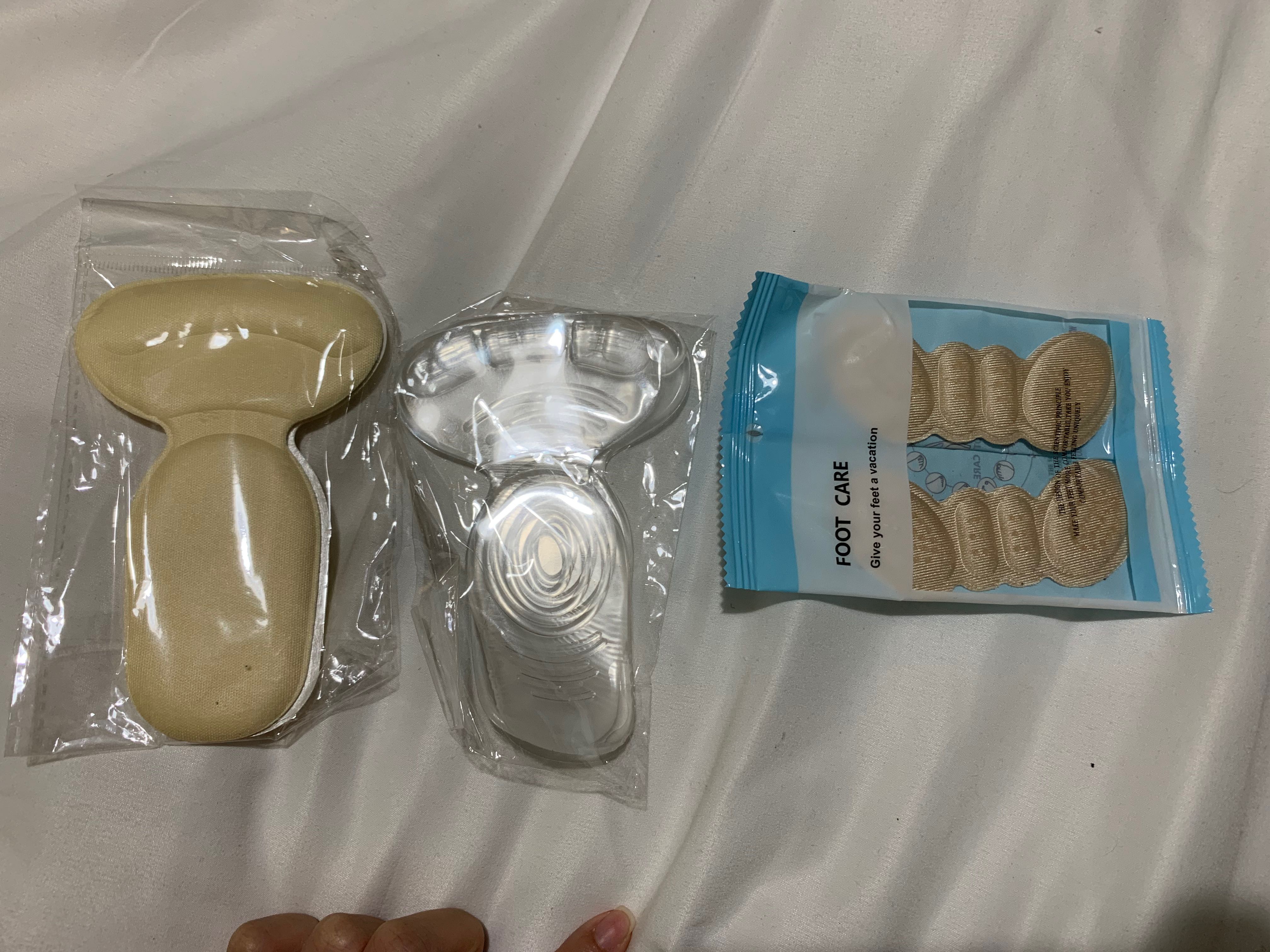 Silicon shoe inserts for flats and high heels / heel protector