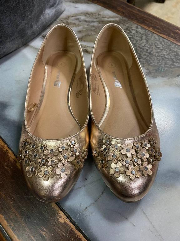 smartFit by Payless Floral Gold Bronze Ballet Flats
