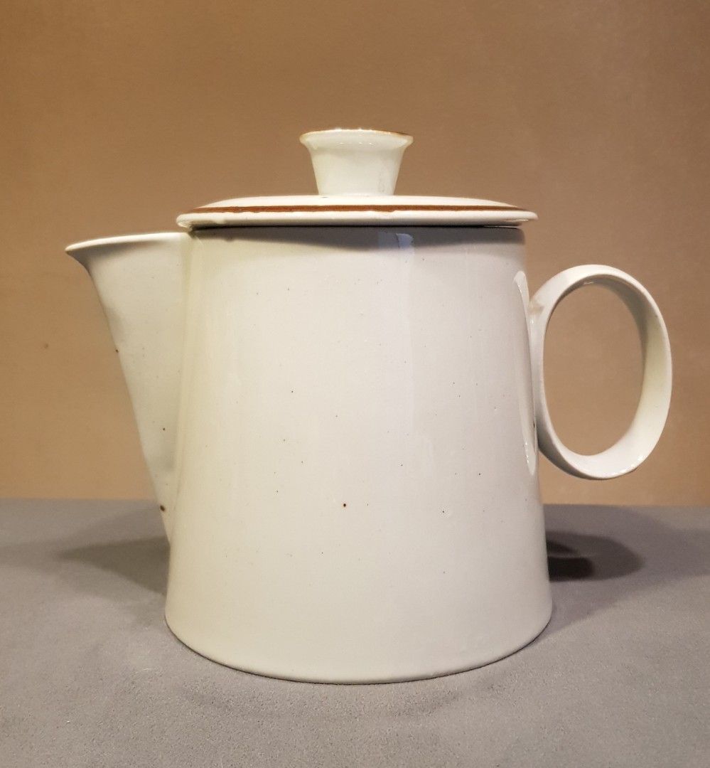 stoneware-pitcher-furniture-home-living-kitchenware-tableware