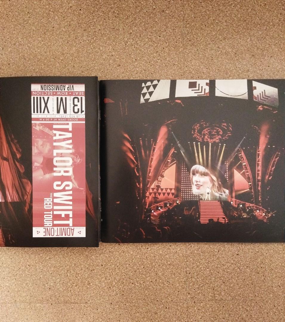 Taylor Swift Red Tour Book, Hobbies & Toys, Memorabilia & Collectibles