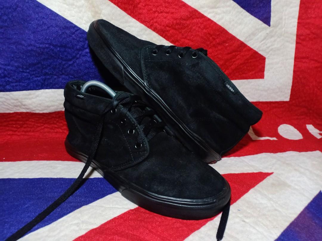 vans black chukka boots