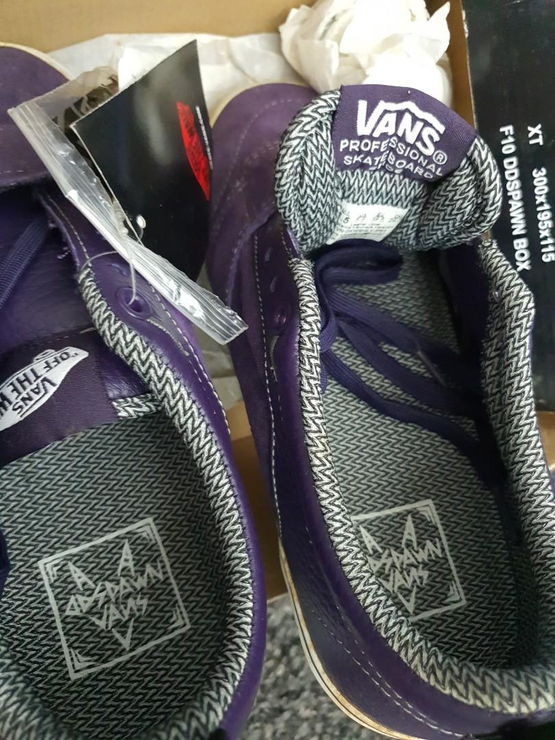 Vans DDSpawn (Category: Sneakers) located in Singapore. Submitted by matrawk (Listing ID 1143940492, Image 5). Description: AS IS. Needs cleaning due to storage. sk8Xh8 susah datang.