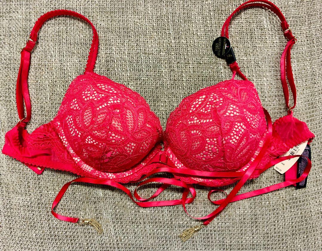 Victoria Secret Bra Bombshell Push Up Adds 2 Cup Sizes Plunge Very Sexy, Women's  Fashion, Undergarments & Loungewear on Carousell
