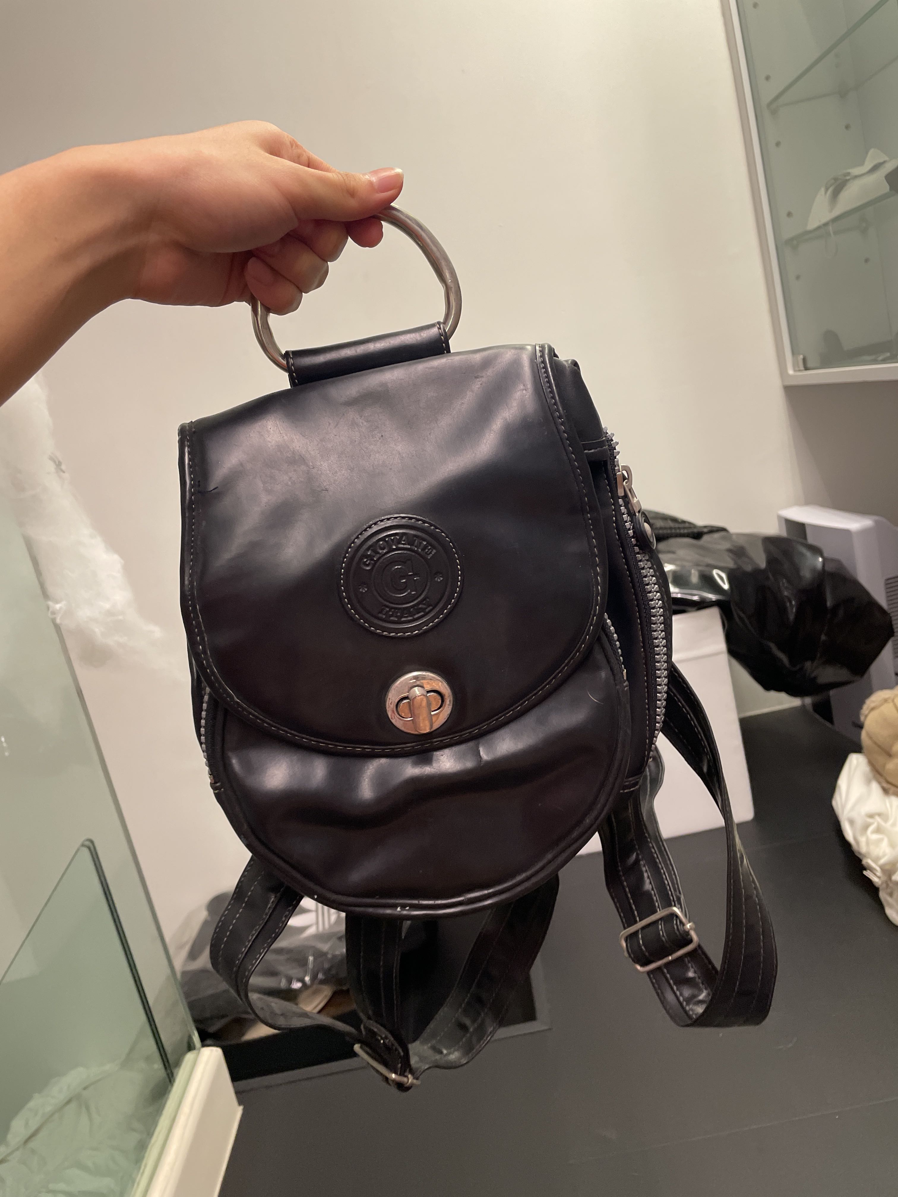 vintage black leather backpack, Women's Fashion, Bags & Wallets