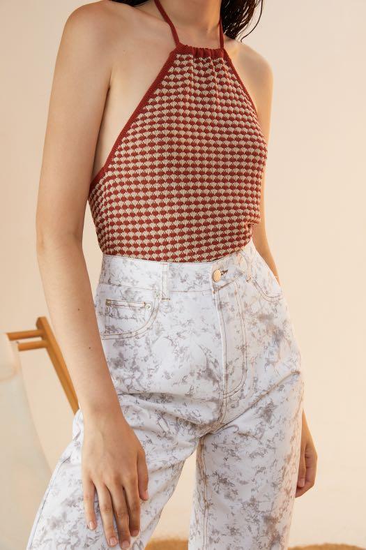 Weekend Luxury Burgundy Halter Top, Women's Fashion, Tops, Sleeveless on Carousell