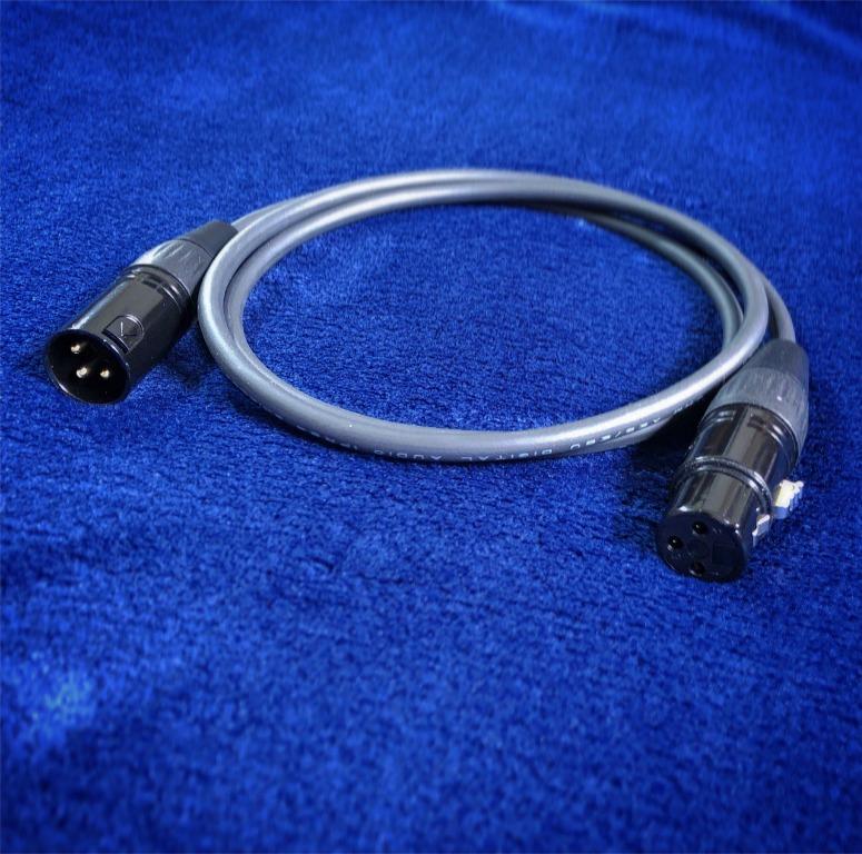 XLR Microphone Cable Belden 1 meter Neutrik Style, Audio, Other Audio