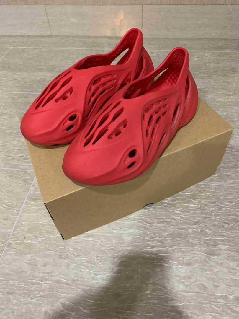 yeezy foam runner vermilion red
