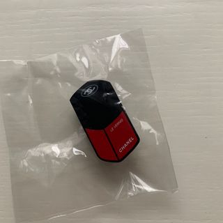 🈶 [清櫃 保真 2件9折] 包郵 100% real and new chanel beauty lip stick red pin 唇膏 襟章 化妝品 絕版 accessory accessories brooch free ship64243933660033110