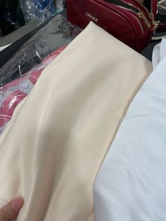 （分類：）位於 。 由 ng24451689 提交（商品編號 1144152433，圖片 1）。簡介： 。