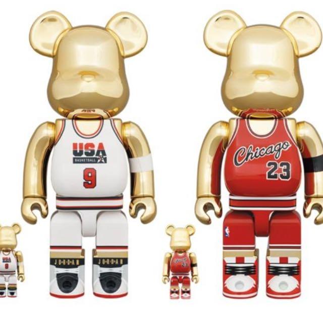 現貨]全新未開封BE@RBRICK Michael Jordan 100％ & 400％, 興趣及遊戲 