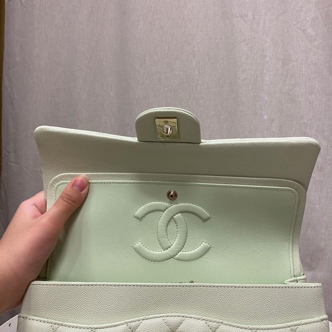 Authentic Chanel 22C Light Green Medium Classic Flap bag in Caviar Light  Gold hardware, Luxury, Bags & Wallets on Carousell