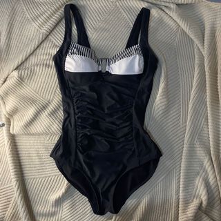 (Category: ) located in . Submitted by dnsmdrn (Listing ID 1144241446, Image 1). Description: .