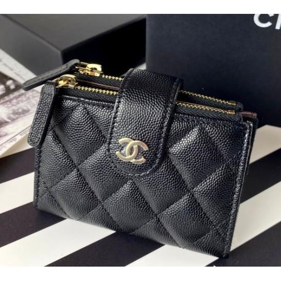 BNIB Chanel Cardholder Compact Wallet Card Small Wallet, Women's Fashion,  Bags & Wallets, Purses & Pouches on Carousell