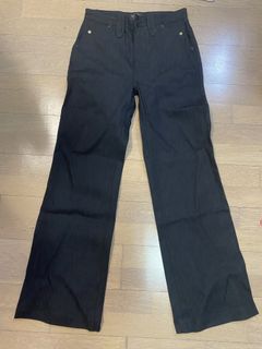 （分類：）位於 。 由 syil20 提交（商品編號 1144234547，圖片 1）。簡介： 。