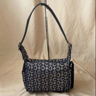 (Category: ) located in . Submitted by stylehouseph (Listing ID 1144180359, Image 1). Description: .