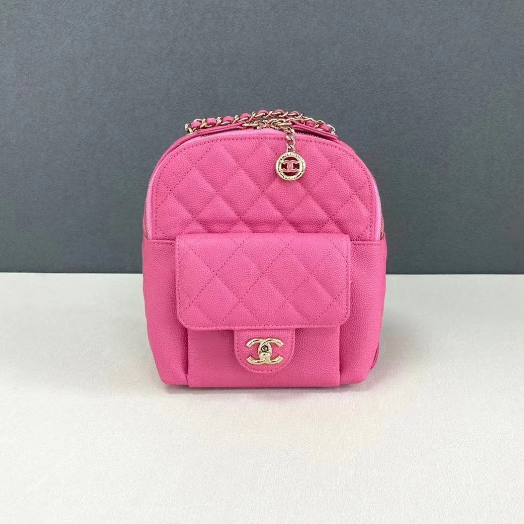 💜💜💯chanel caviar backpack small - like new, Luxury, Bags