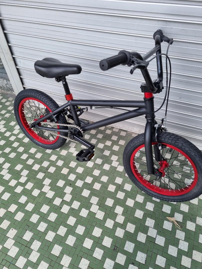 Classic Black and Red BMX 16 