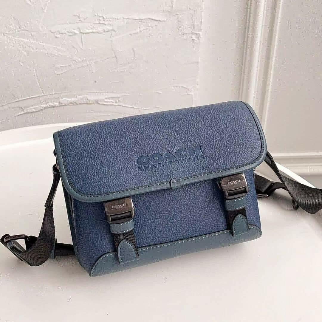 Coach Mens Cross body bag (Category: Luxury Bags & Wallets) located in Santa Cruz. Submitted by janelovebagswatchesshoesph (Listing ID 1144187656, Image 3). Description: with tag, dust bag, paper bag, cards and gift receipt.
