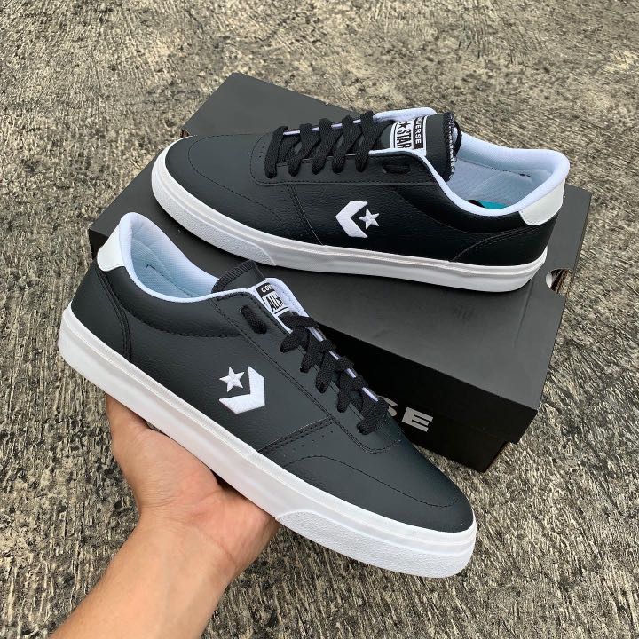 Converse boulevard clearance