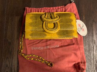 （分類：）位於 。 由 mickycarou 提交（商品編號 1144176631，圖片 1）。簡介： 。