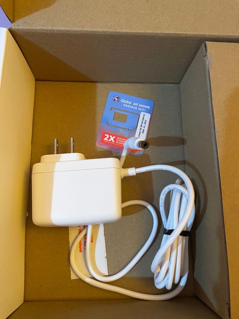Globe prepaid wifi (Category: Other Mobile & Gadget Accessories) located in Antipolo. Submitted by stephp133 (Listing ID 1144138874, Image 2). Description: Rfs: mahina signal ni globe sa area namin. Okay naman sa ibang area. Used less than 3 times. Natambak lng dito. Bought around oct last year.