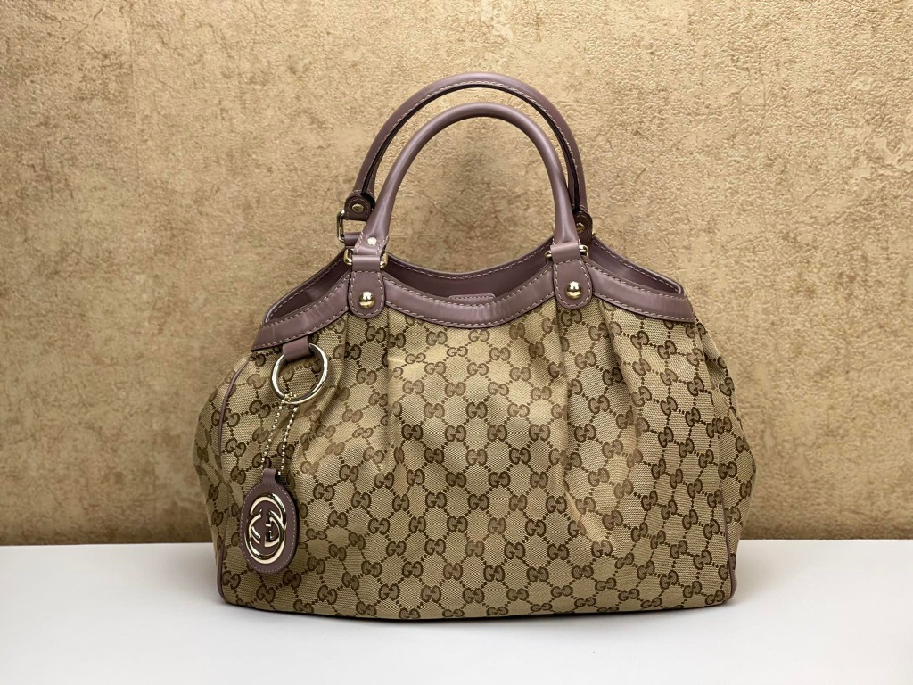 GUCCI Sukey Medium GG Canvas Tote Bag Beige 211944