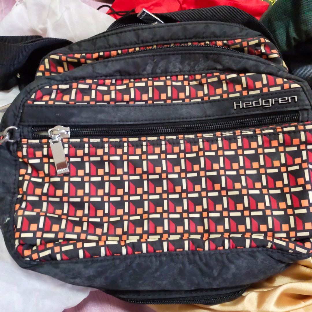 Hedgren sling bag, Women's Fashion, Bags & Wallets, Cross-body Bags on ...