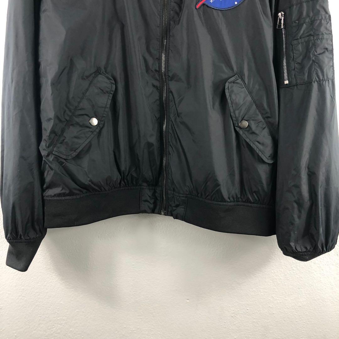 H and m nasa jacket top