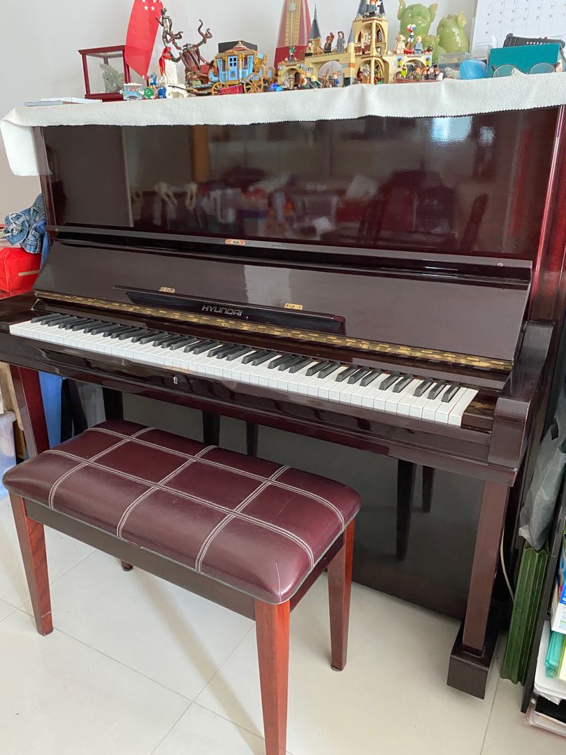 Hyundai upright piano Hobbies Toys Music Media Musical