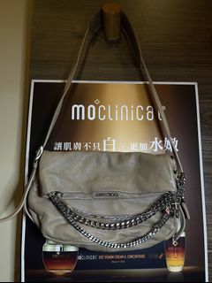 （分類：）位於 。 由 ka0756 提交（商品編號 1144130387，圖片 1）。簡介： 。