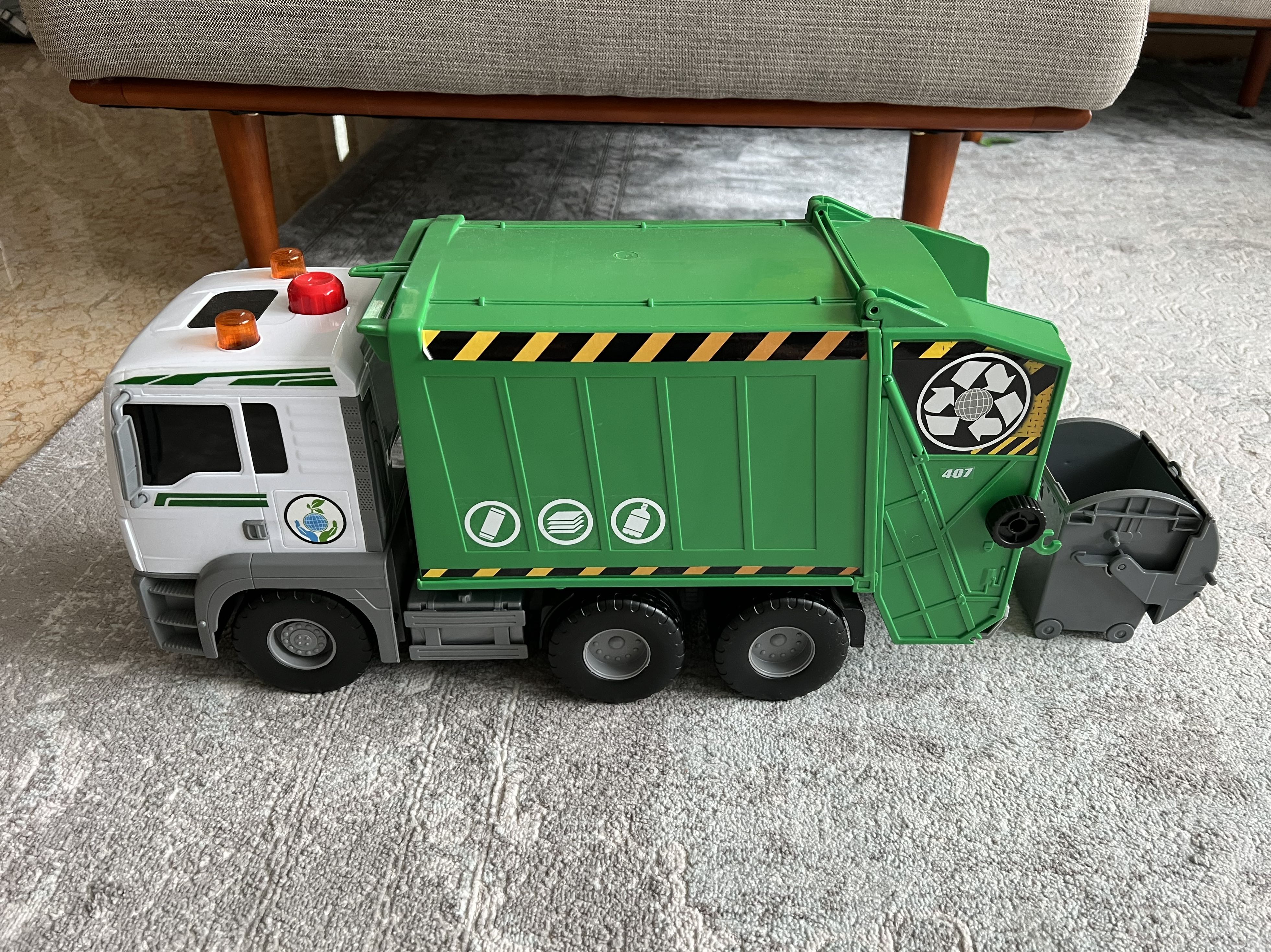 Giant garbage hot sale truck toy