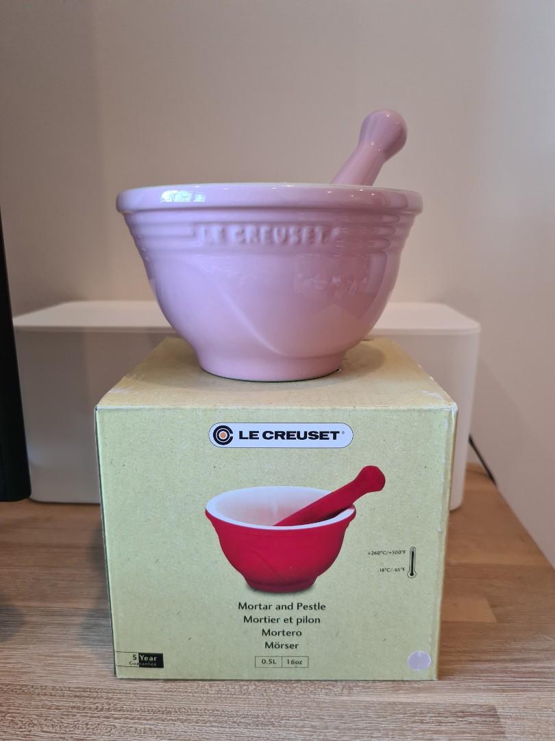 LE CREUSET MORTAR AND PESTLE, Furniture & Home Living, Kitchenware