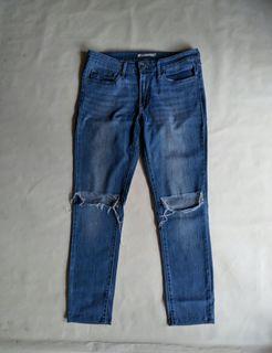 LEVI'S 711 SKINNY RIPPED JEANS (Celana panjang)