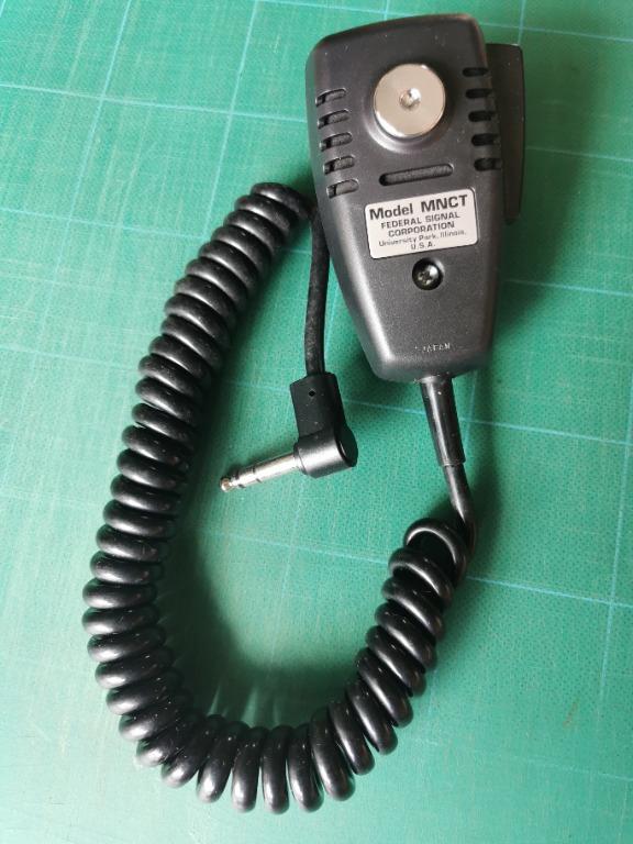 Microphone - PA System (Category: Microphones) located in Baliuag. Submitted by lorenzcruz (Listing ID 1144093927, Image 3). Description: Mobile Public Address used = Brand new unit, only without box = Push To Talk (PTT) switch = Main in USA.