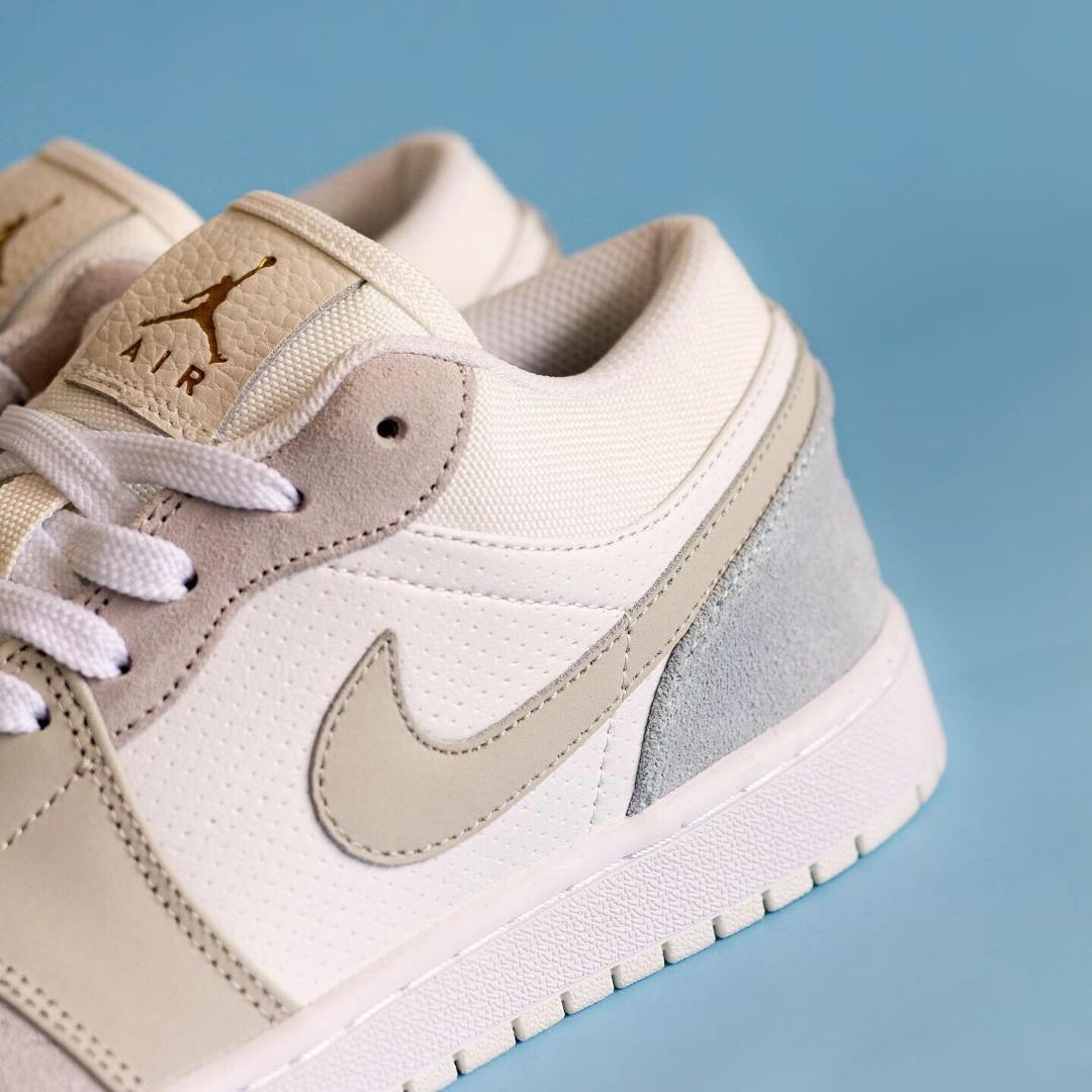 NIKE AIRJORDAN 1 LOW PARIS WHITE SKY GREY BRAND NEW IN BOX