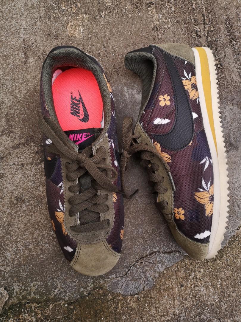 nike cortez aloha pack