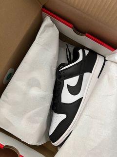 Nike Dunk Low Panda