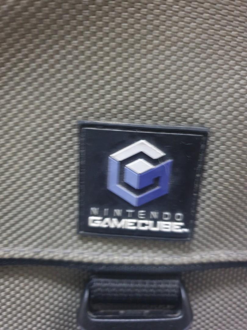 Nintendo Gamecube bag (Category: Nintendo) located in Quezon City. Submitted by itemsforadoption (Listing ID 1144182682, Image 2). Description: Rfs: Its 2022! Happy New Year everyone. Now is a time to be joyous and declutter. And I'm doing just that this season. If you're interested in a game, I'm also will to accept trade in like trading old games for a newer one. Just send a message my way Rare Gamecube bag. Can Fit gamecube and games. Ps: I ha