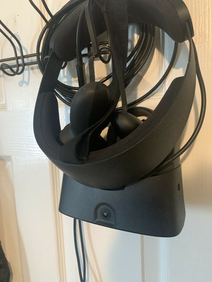 Rift store s earbuds