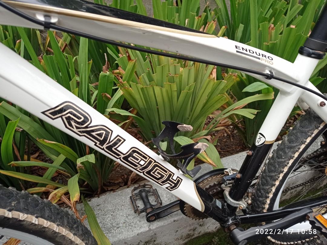Raleigh enduro sales 16