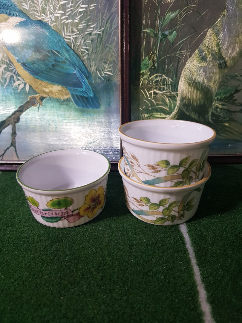 Ramekin microwave safe bowls Royal Worcester c .1978 Country Kitchen