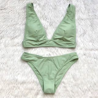 (Category: ) located in . Submitted by luv.jas (Listing ID 1144242793, Image 1). Description: .