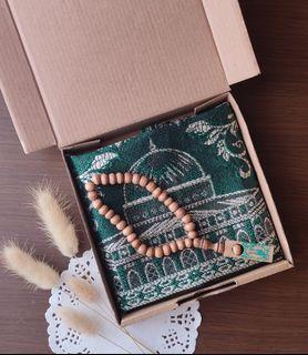 Sajadah dan tasbih #valentine2022