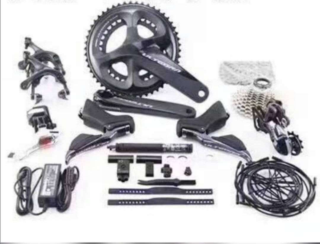 Shimano Ultegra Di2 R8050 SMEw90A Full Set ( Not Inclusive Bottom