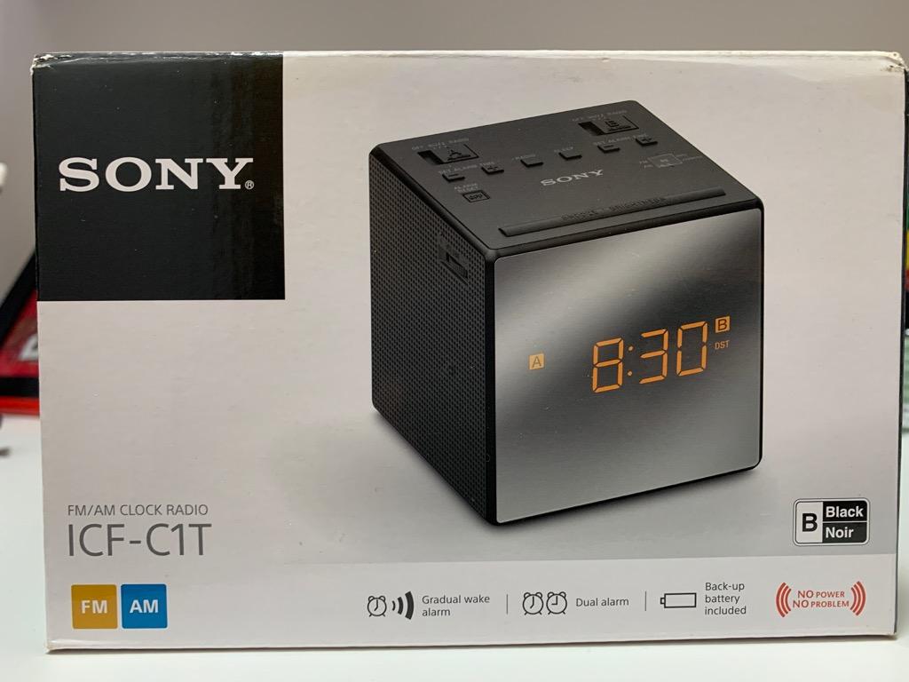 Sony Radio Alarm Clock ICFC1T, 傢俬＆家居, 家居裝飾, 時鐘 Carousell