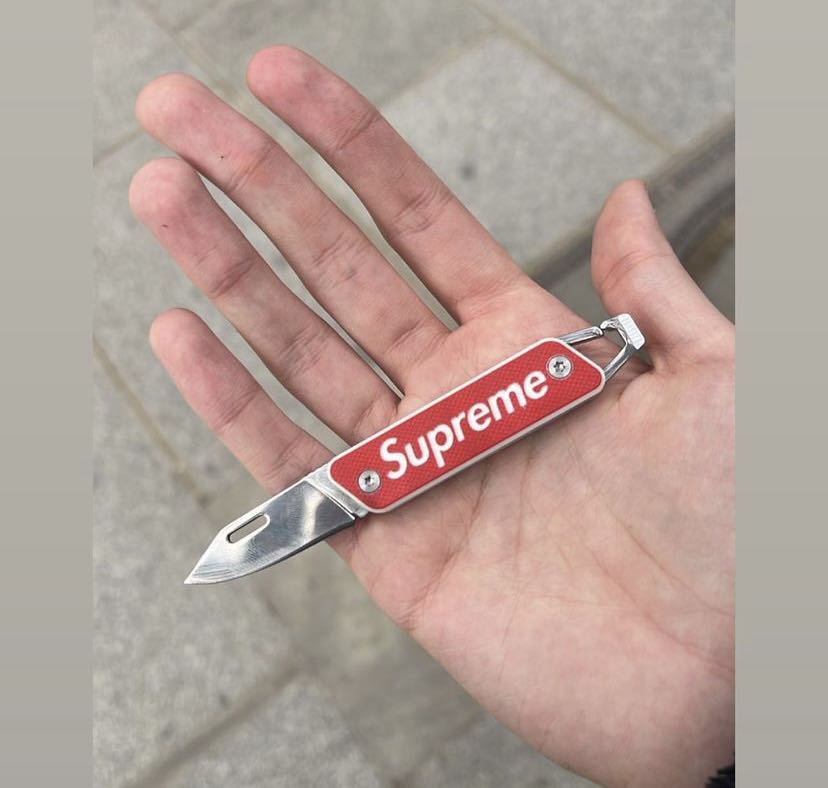 supreme ナイフ KEY knife キーホルダー ボックス ロゴ - 小物